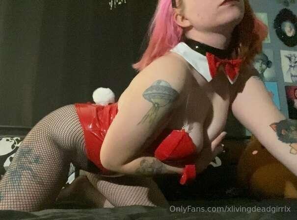 xlivingdeadgirrlx image #2