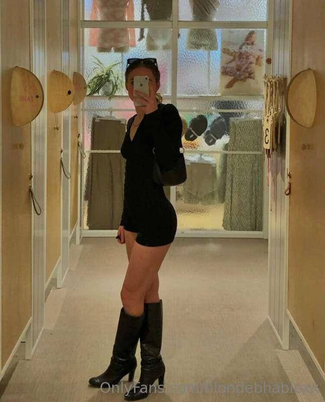 Night out… who wants to join me 😈