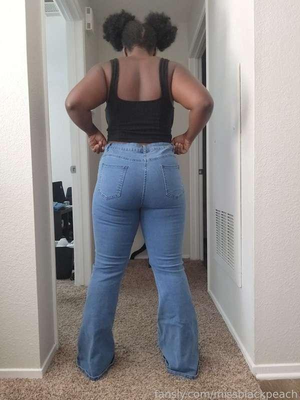 missblackpeach image #1