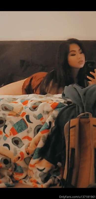 😘