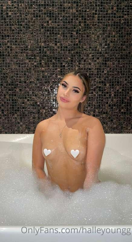 join me ?😘 more in dms