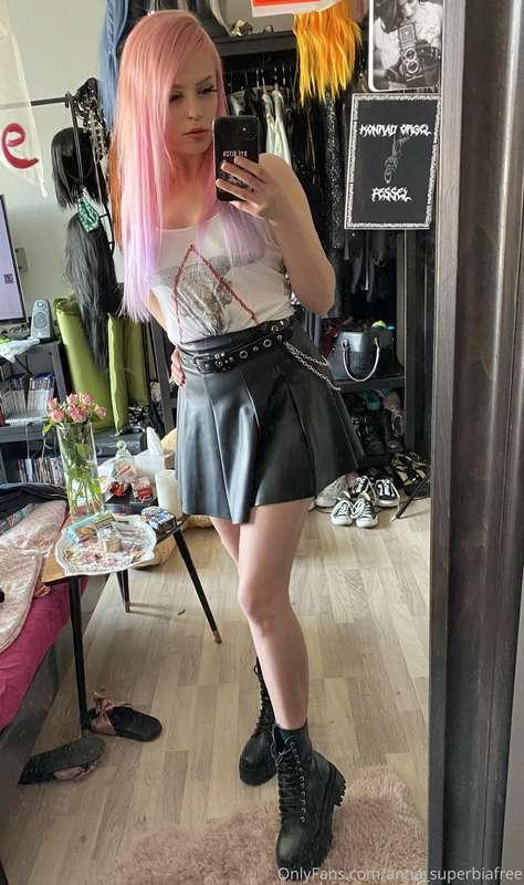 Weekend :3 🦡