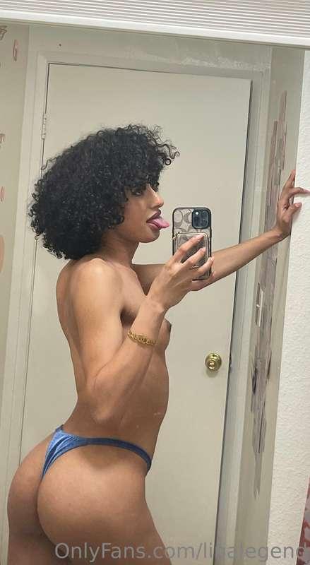 u want me to lick u up and down … 😈👅💦