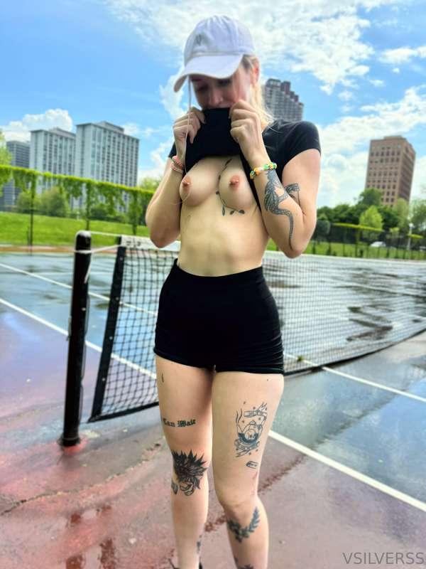 Wanna play with me? 🤪