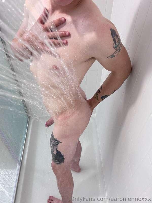 aaronlennoxxx image #1