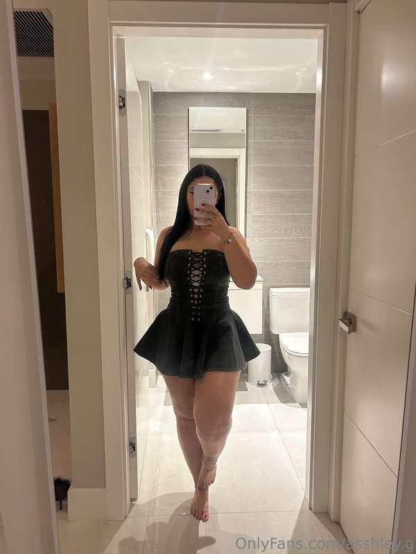 Have you ever wanted a custom from me babe? Today only I am ..