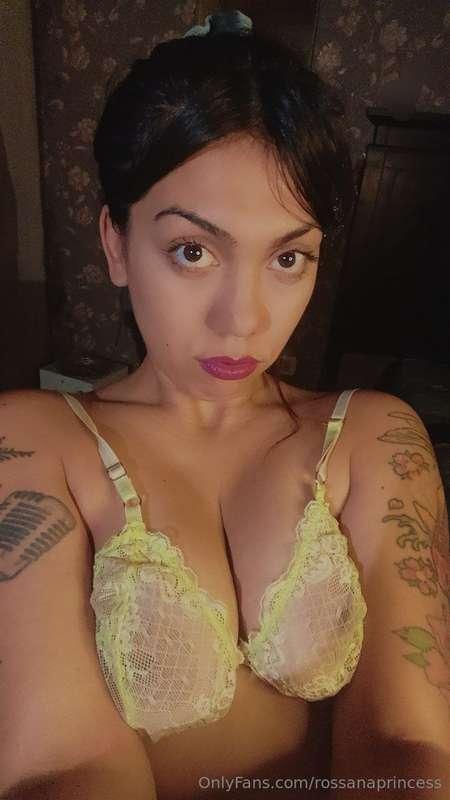 Hi, I'm @nazarena_queen @nazarena_queenI have a big, beautif..