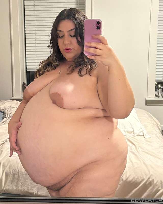Brand new exclusive nudes that will only be posted here 😝you..