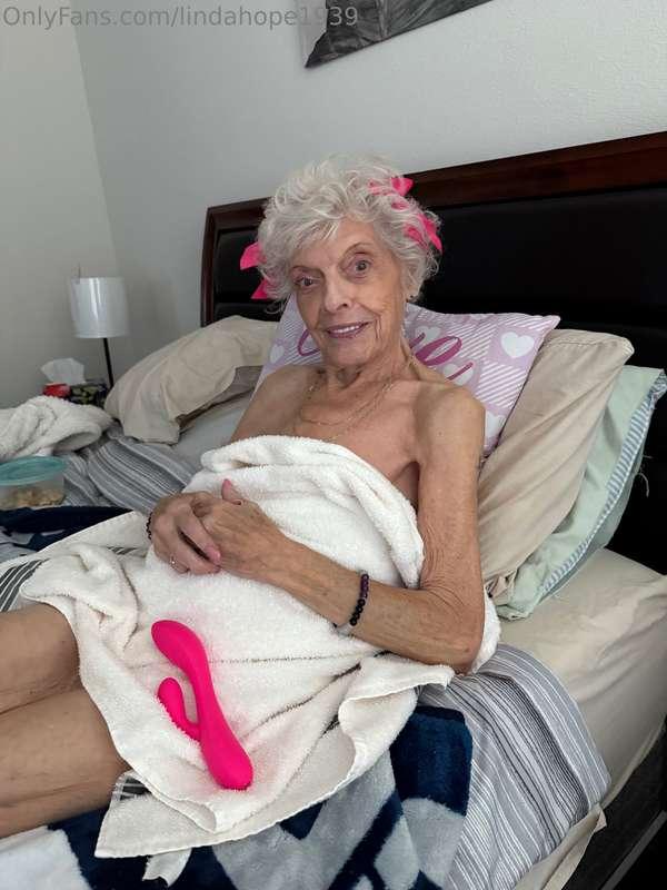 Tell me again how you plan to resist me 😘