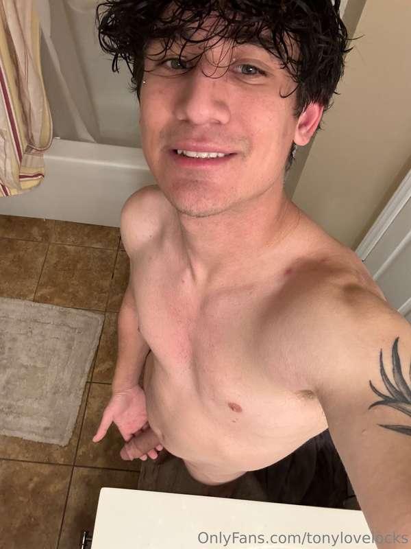 tonylovelocks image #1