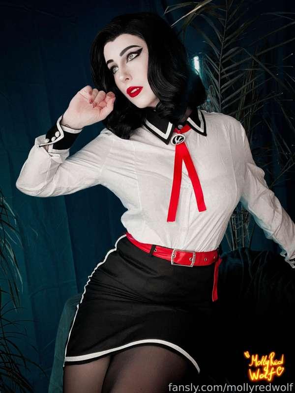 mollyredwolf image #16