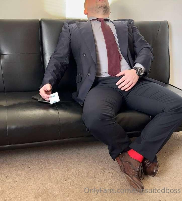 thesuitedboss image #4