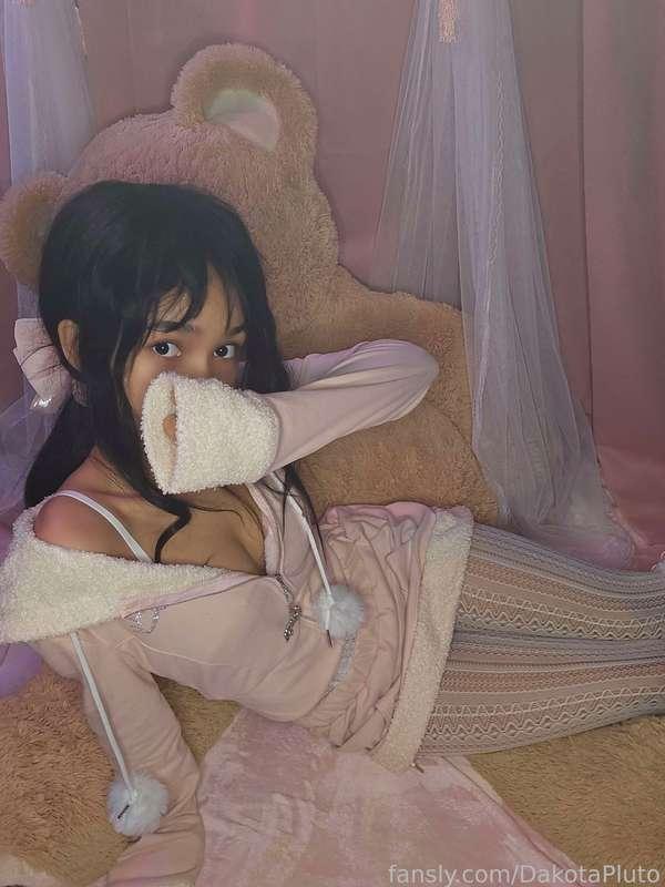 Hii daddy I got all dressed up for you! What do you think? :33

#fyp #petite #cute #teen #biracial #tits #boobs #skinny #tiny 