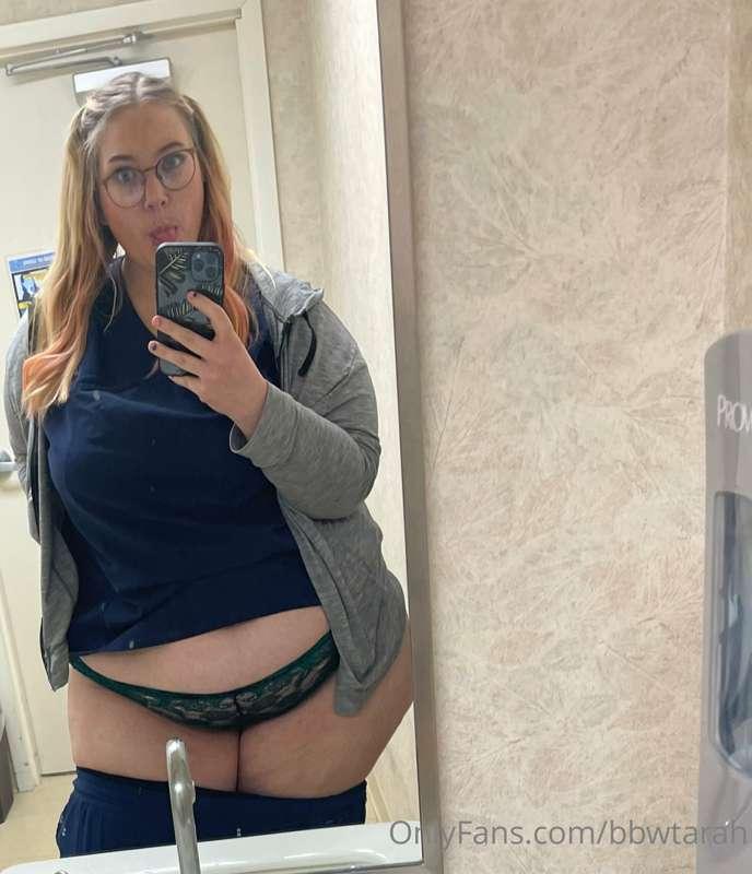 bbwtarah image #0
