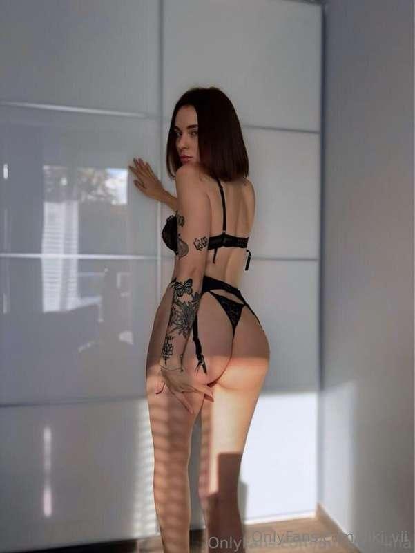 𝐒𝐔𝐁𝐒𝐂𝐑𝐈𝐁𝐄 𝐅𝐎𝐑 𝐅𝐑𝐄𝐄 𝐓𝐎𝐃𝐀𝐘 @aurumselina Cutie @aurumselina wit..