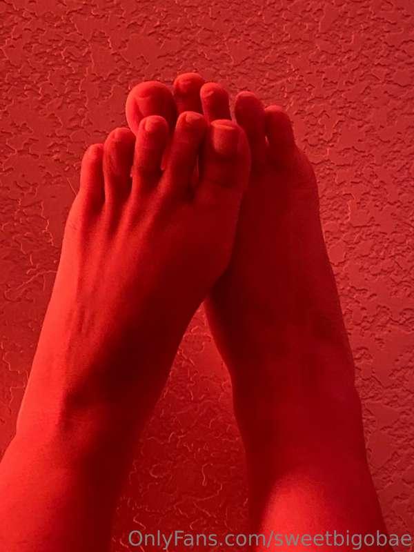 For my feet babes 💦