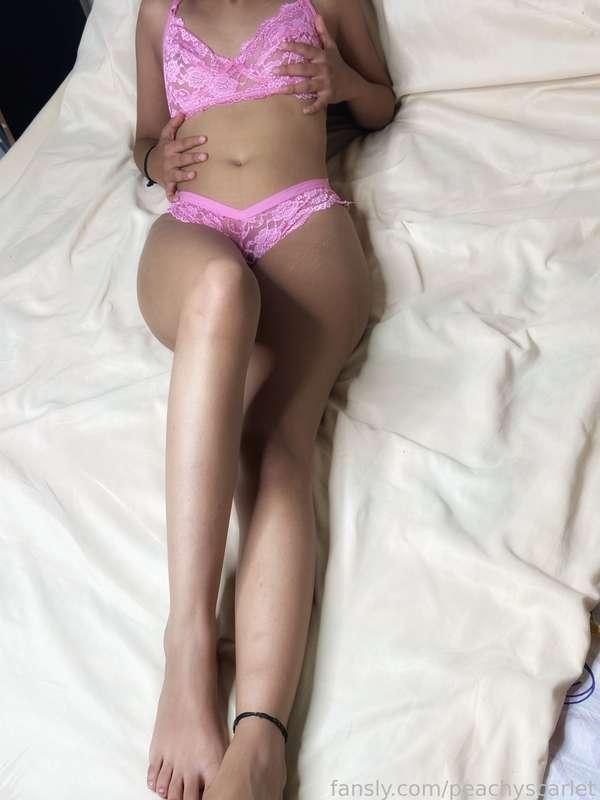 peachyscarlet image #3