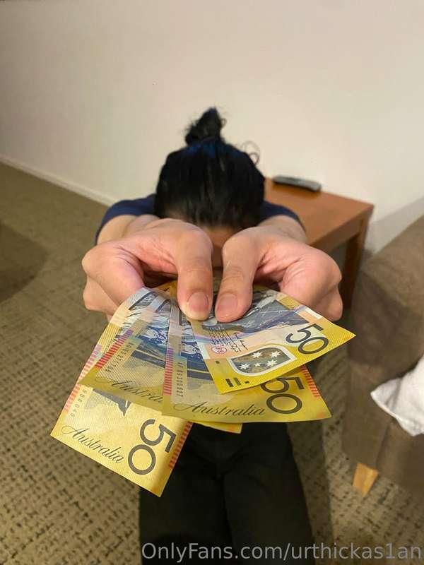 Look who’s being a good piggy 🐷