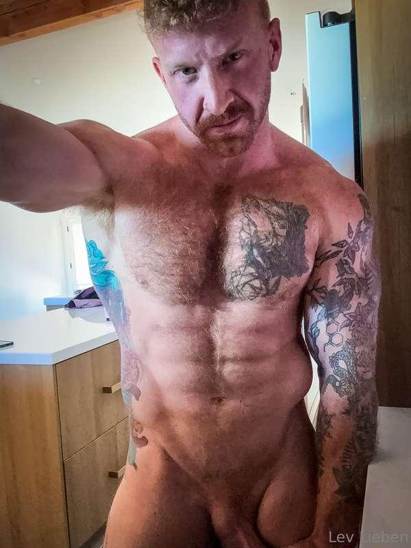 Turn around 😏