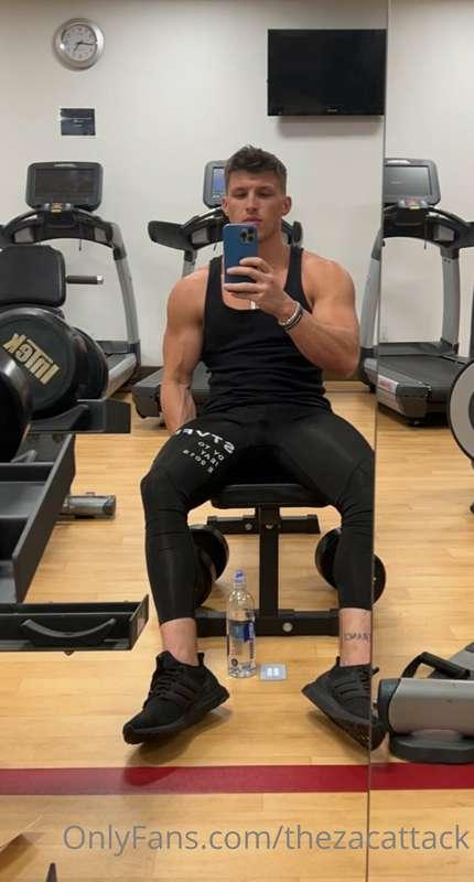 Should I work out naked? Would you like to see that?