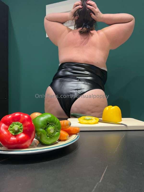 sensualpoppy image #1