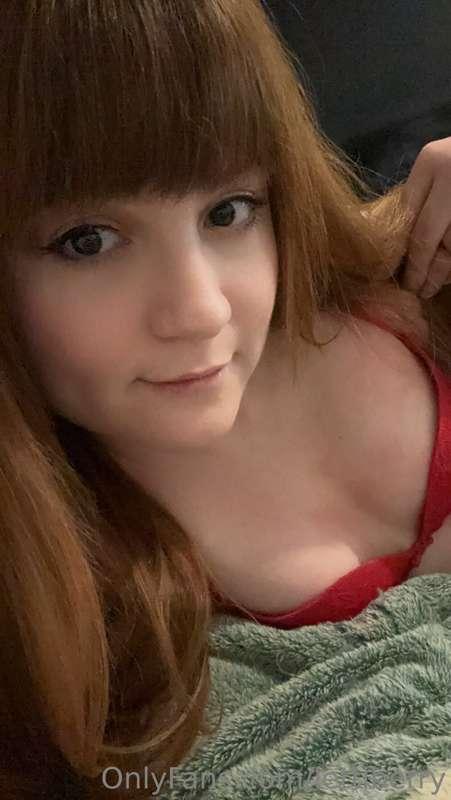 I really like the colour red ☺️♥️❤️
It feels like im next to..