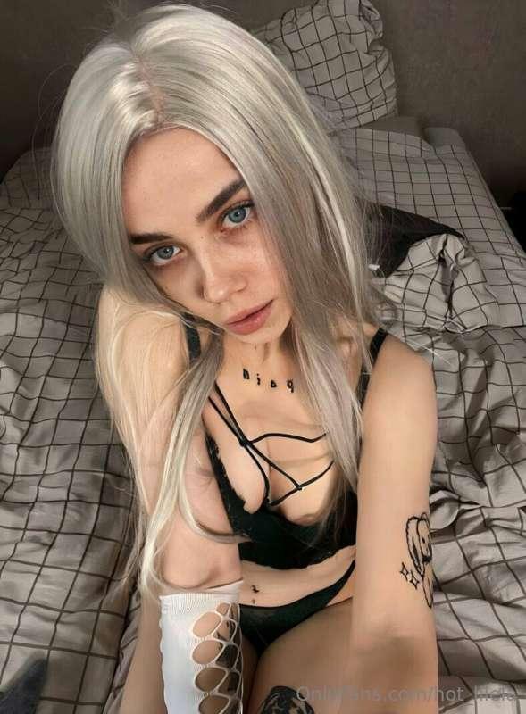 🔥𝐅𝐑𝐄𝐄🔥𝐅𝐑𝐄𝐄🔥𝐅𝐑𝐄𝐄🔥
Fresh college cutie @jennaasanders wants to..