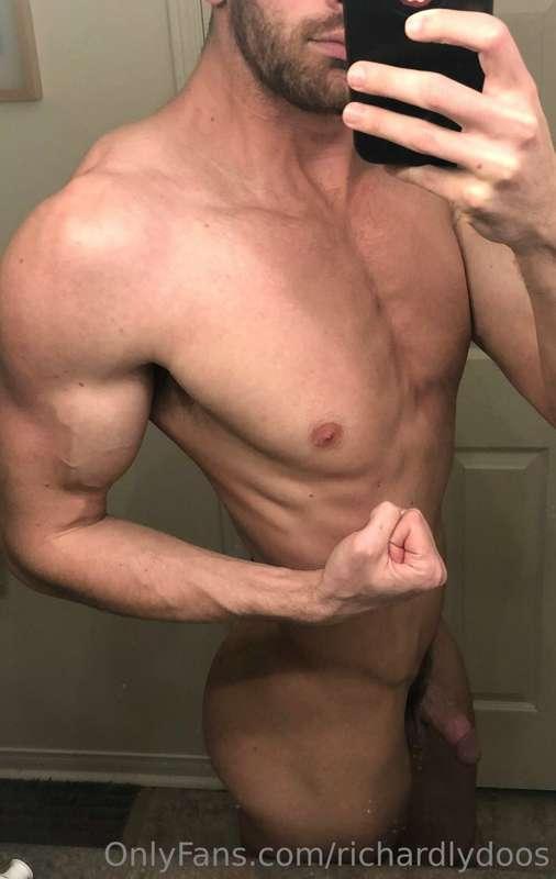 God damn I love leg day