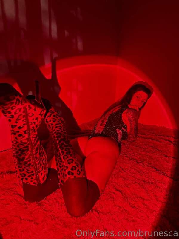 I paint the town red 🔥🔥🔥