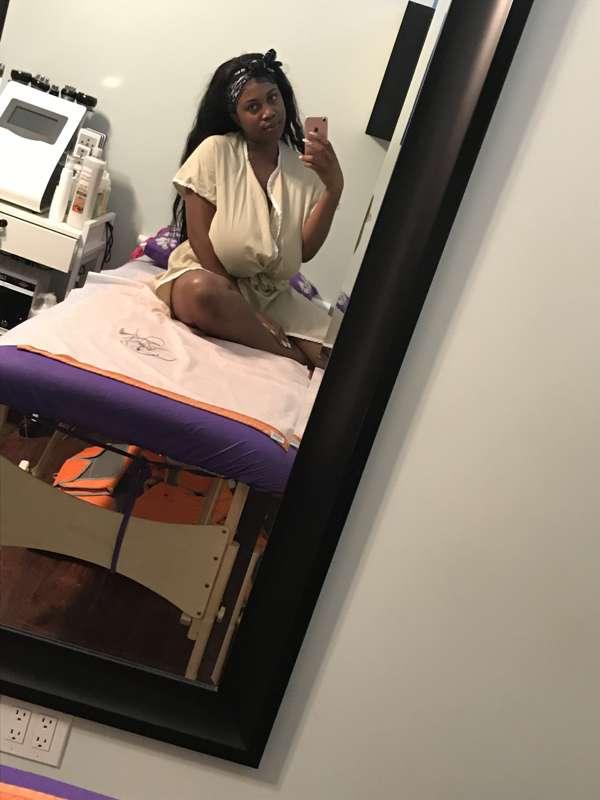 Wanna do something naughty while you're relaxing? 🫣🥵