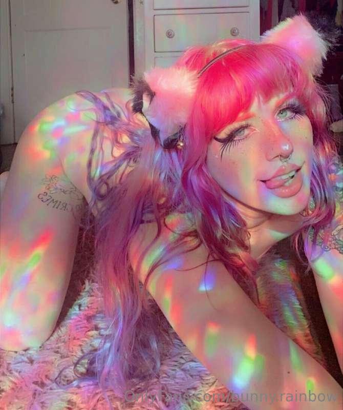 Tip me $5 and I’ll send you some cute nudes of me in the rai..