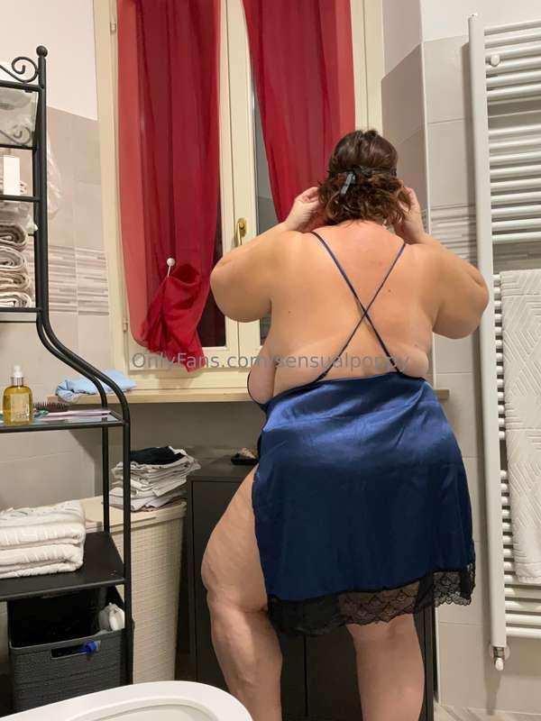 sensualpoppy image #2