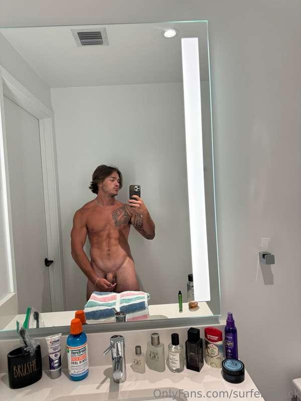 New place new content😈 LETS GET WILD