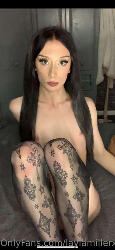 Hey sexy 😘

Hope you like todays content 😘

I got a new thru..