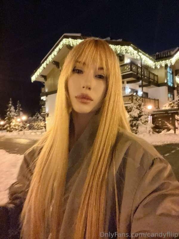 Surprisingly enough, living in Thailand I know what snow is ..