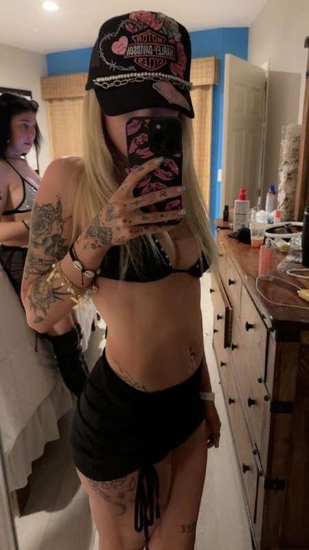 Do you wanna fuck me?🤭