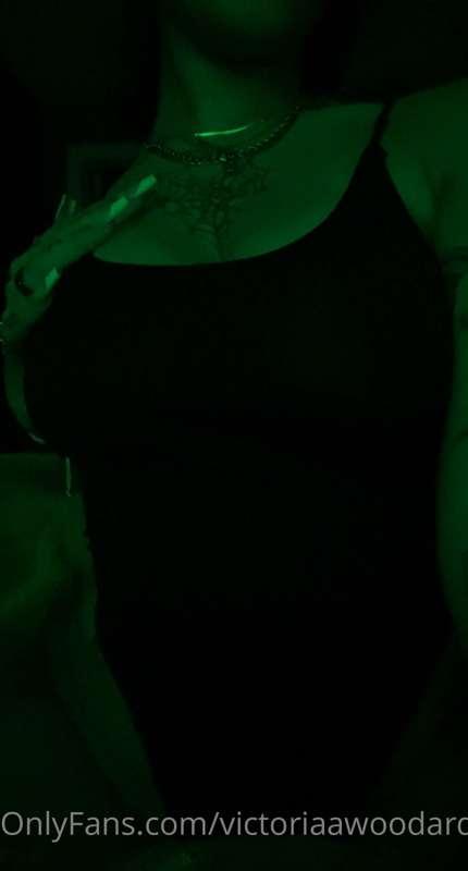 victoriaawoodard image #0