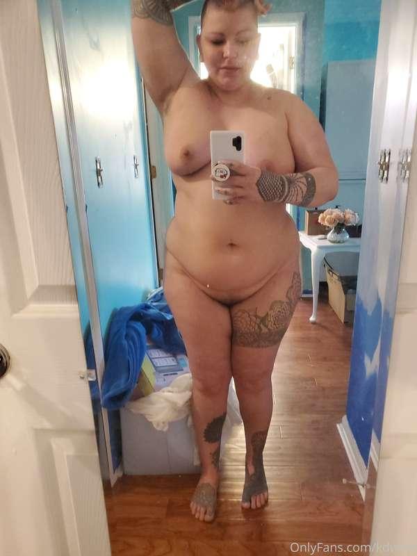 Mirror full body shots 🥰😝🤩