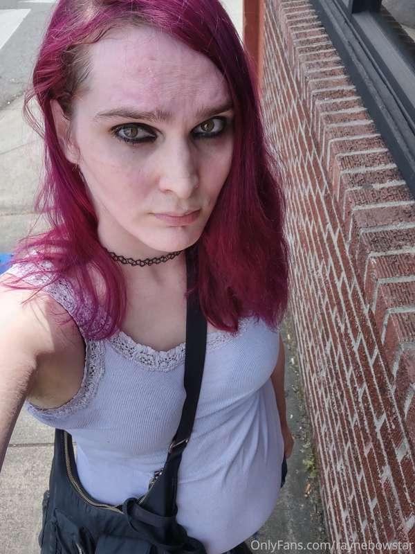 Talk to me y'all and show me your support,  life as a trans ..