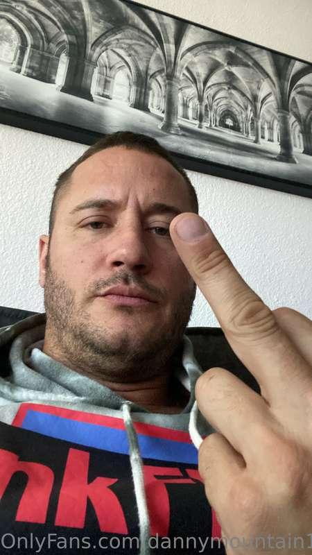 Early mornings for this World Cup got me like 🖕🏻