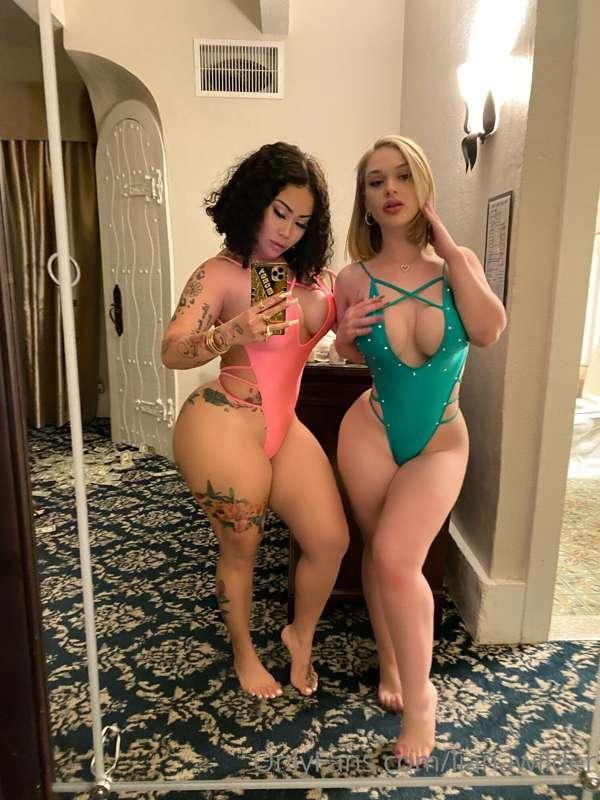@itslovelymimi27 😻 
🔐UNLOCK NOW to see naughty pics and vide..
