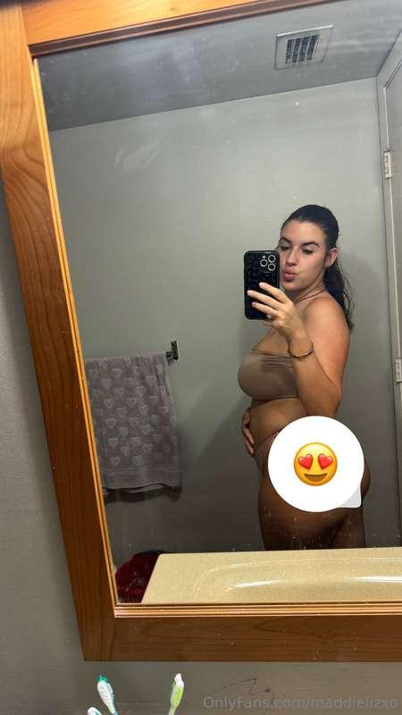 from today on I will be going on live three times a day I wi..