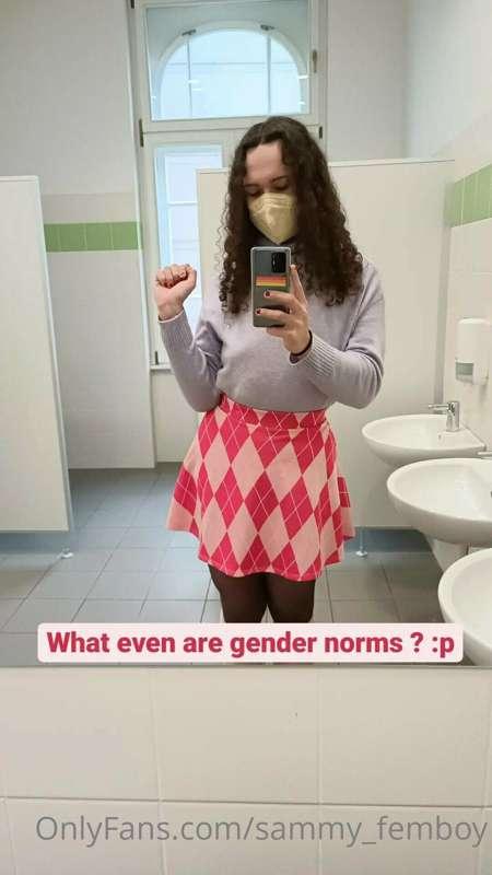 sammy_femboy image #2