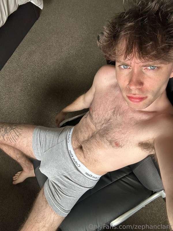 feeling very bold today.. I can't believe ive done it butive..
