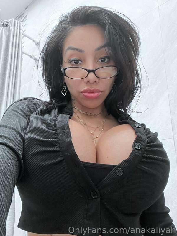 Sexy little nerd