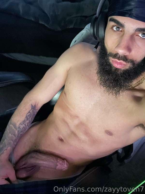 zayytoven7 main image