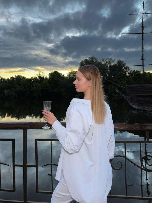 Sometimes all you need is a glass of wine, a beautiful sunse..