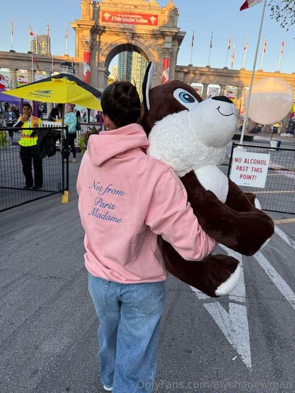 me and my new boy toy 🧸😅