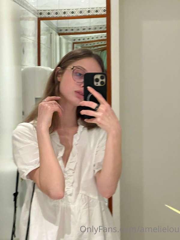 What do you think about fuzzy photos?
I’m tired 😪 

Hug 🫂