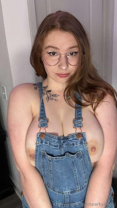 Should I give head in these? 🤭